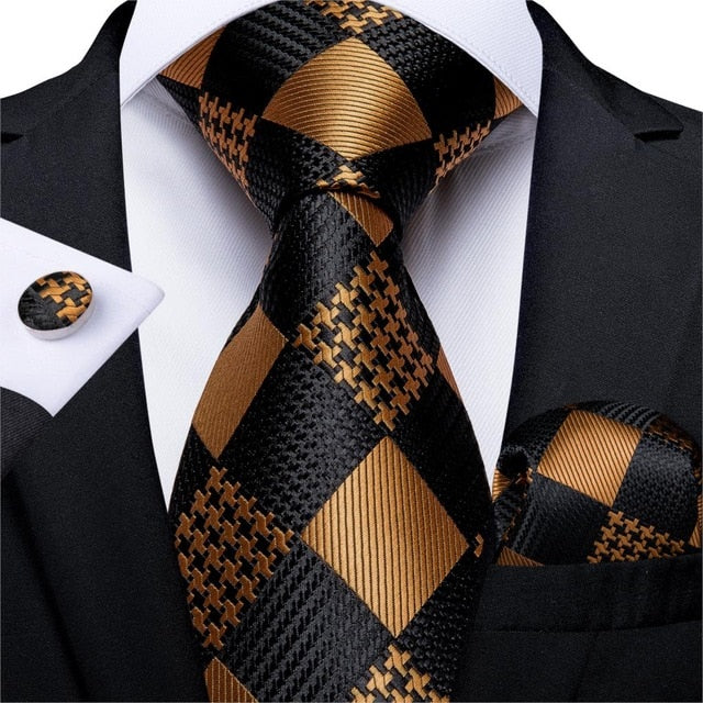 Luxury Black/Gold Checker Tie Set